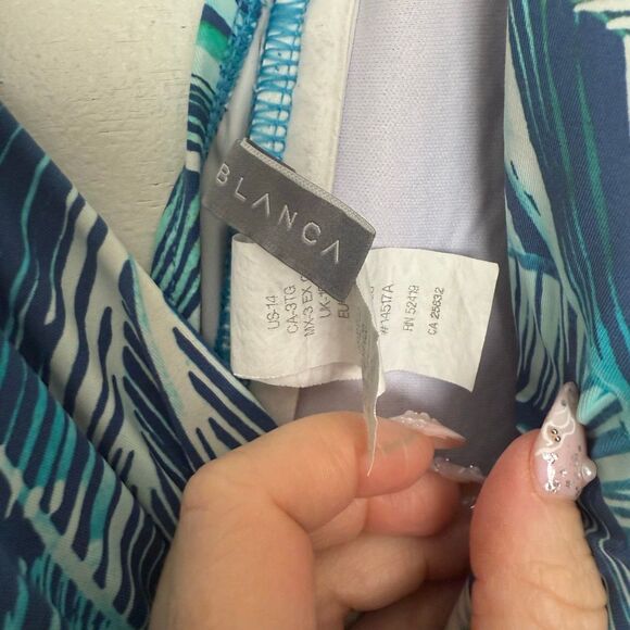 La Blanca Women’s 14 Blue Patterned Swim One Piece - Picture 2 of 4